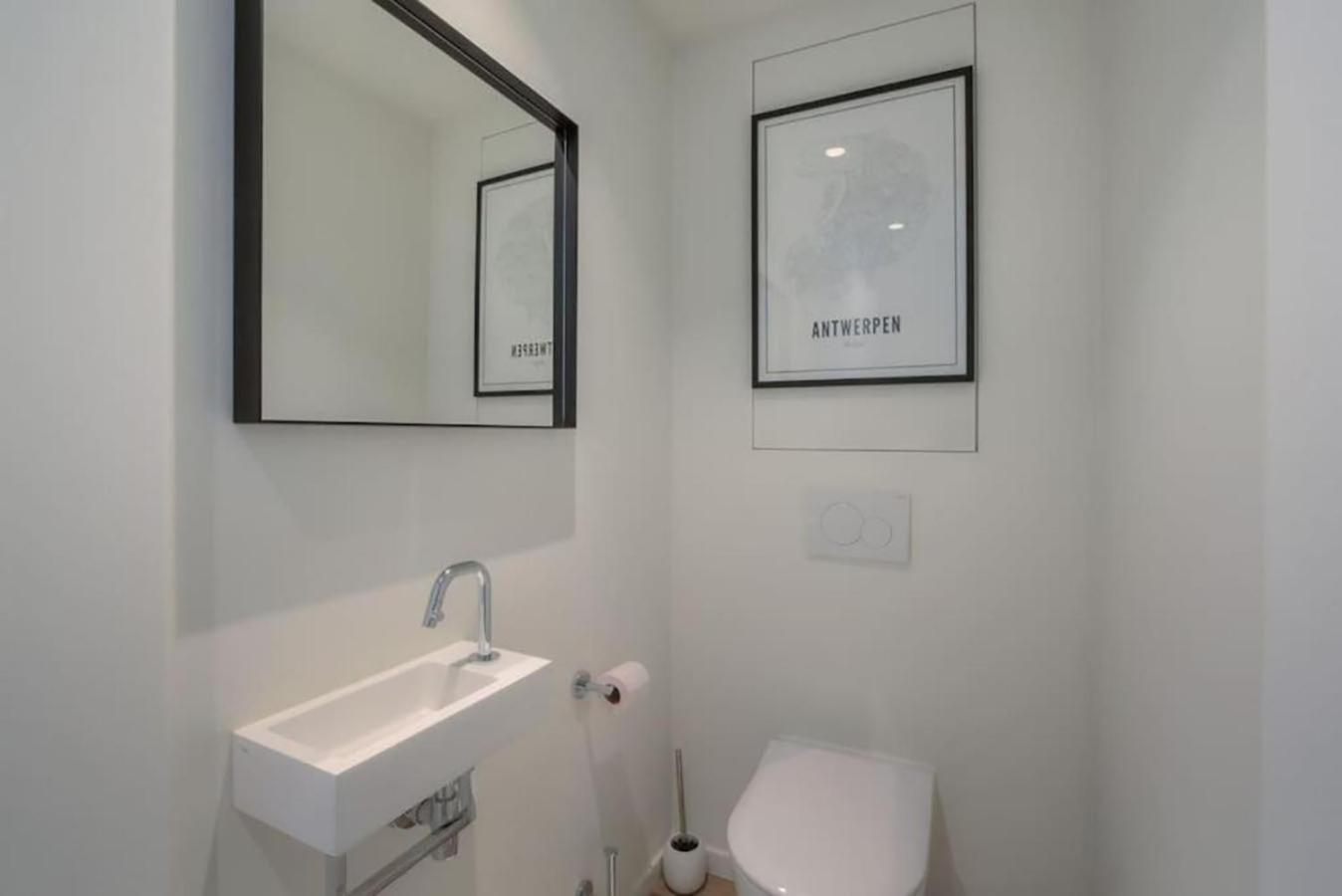 Anchor Lodge Antwerp Unique Appartment View Mas! Luaran gambar